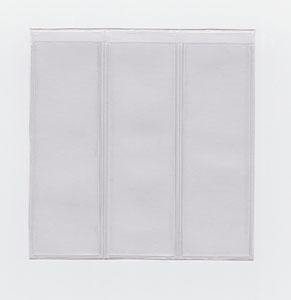 CLEAR VINYL SLEEVE - OPEN ON LONG SIDE (LANDSCAPE) - EXTERNAL DIMENSIONS: 2.625" x 8.75"